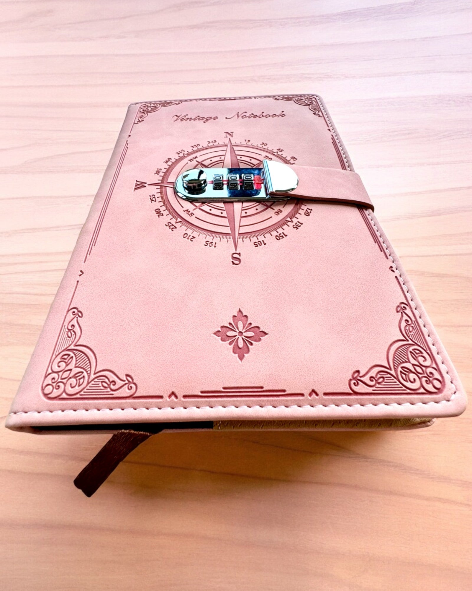 Tajný zápisník A5 Vintage se zámkem na kód - Vyberte si svůj styl, personalizace gravírováním jako dárek