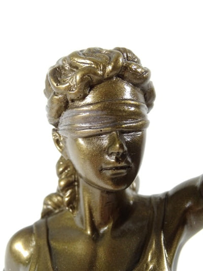 Figurka Themis 35 cm - dárek pro právníka nebo soudce - MC-90037