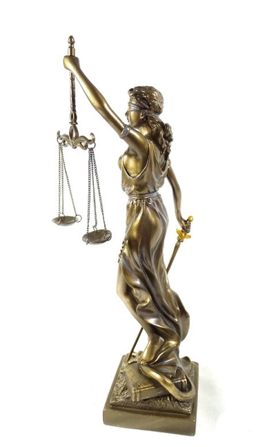 Figurka Themis 35 cm - dárek pro právníka nebo soudce - MC-90037