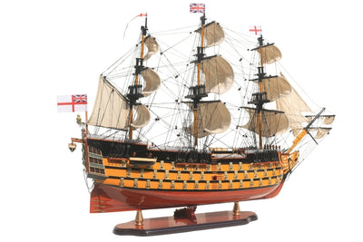 Model Żaglowca HMS Victory 80cm Złożony z Możliwością Personalizacji Grawerem - Ekskluzywna Dekoracja na Prezent, Ręcznie Wykonany z Drewna Egzotycznego, Wysoka Jakość i Dbałość o Szczegóły