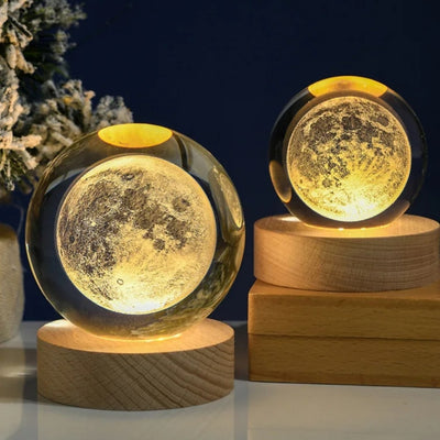 Szklana Kula 3D Księżyc- Lampa Nocna LED USB - Gadżet na Biurko
 - KKS