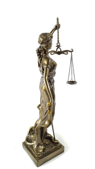 Figurka Themis 35 cm - dárek pro právníka nebo soudce - MC-90037