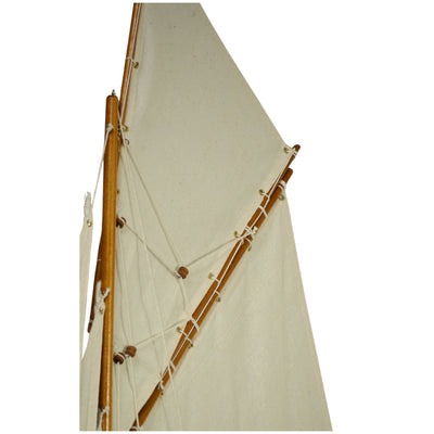 Duży model jachtu Columbia – Wysokość 104cm – COL
