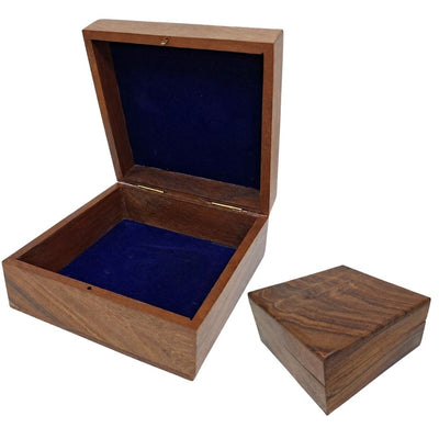 Eleganckie Drewniane Pudełko z Granatową Wypraską 14x14x6,5 cm z Możliwością Personalizacji Grawerem