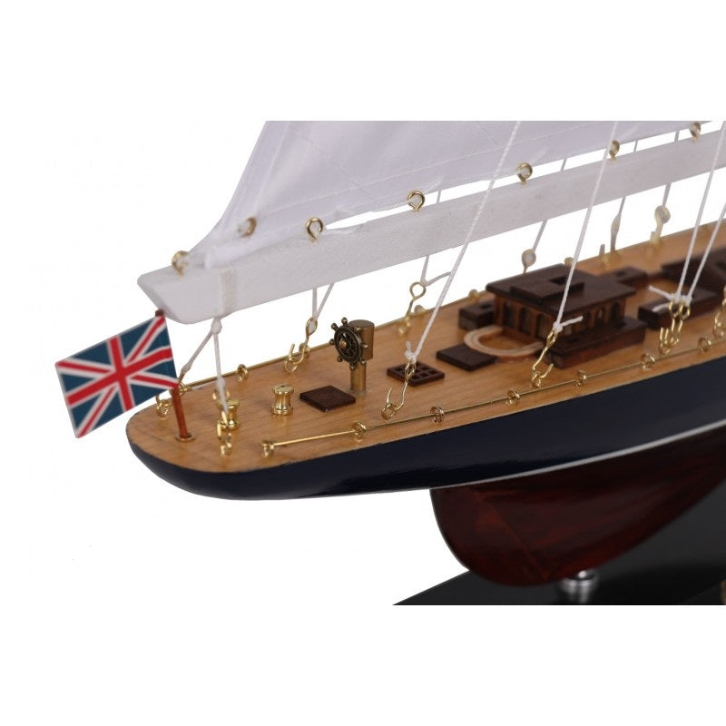 Model replika jachty Endeavour výška 70cm – END