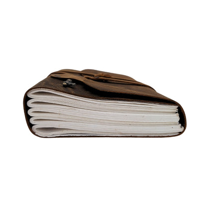 Kožený zápisník Retro s klíčkem a páskem 200 stran 18 x 13 cm - AH02