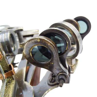 Mosazný sextant v kožené krabičce - NC1514B