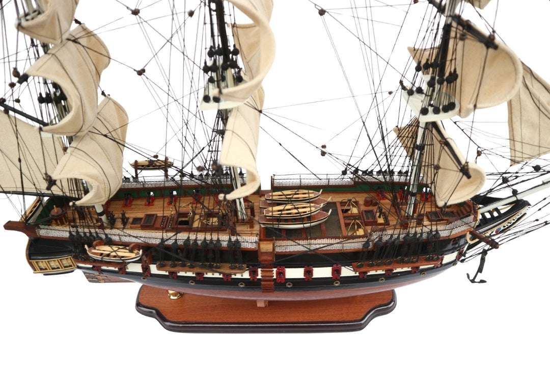 Exkluzivní velký model plachetnice USS Constitution 100cm s možností personalizace gravírováním