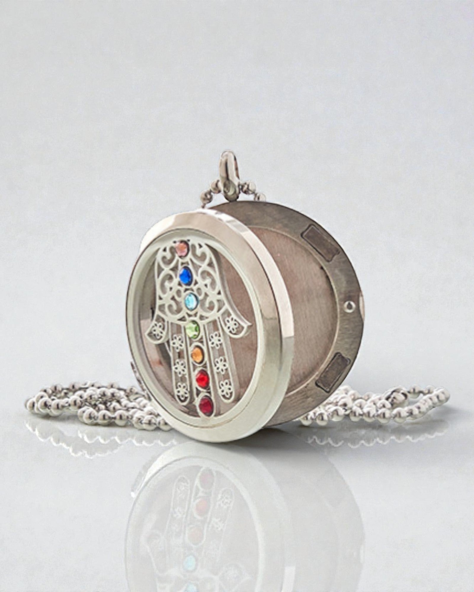 AromaHamsa Chakra – aromaterapeutický náhrdelník s medailonem Hamsa 30 mm