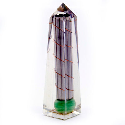 Orgonitový obelisk síly se zeleným aventurínem