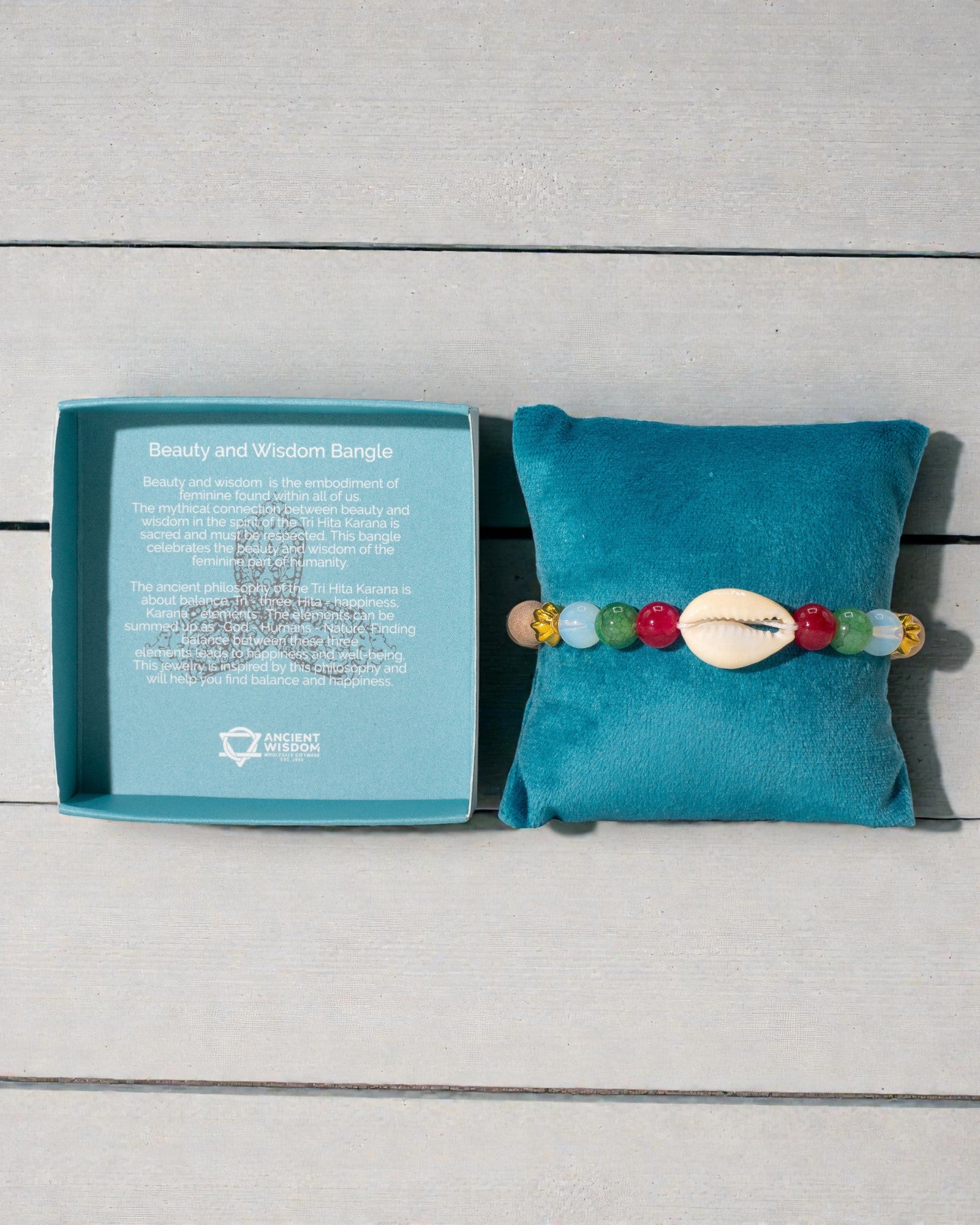 TriHita Beauty & Wisdom – náramek harmonie a moudrosti z Bali