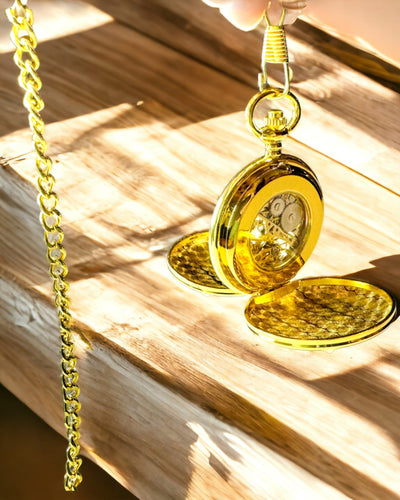 Klasické Kapesní Mechanické Hodinky s Dvojitým Krytem, Ruční, Zlatá Barva, s Gravírováním