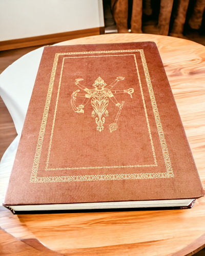 Vintage hnědý zápisník s ozdobným obalem ve stylu retro – Zápisník průzkumníka – Hnědý, Vintage