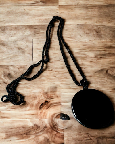 Přívěsek "Urban Elegance" – Kulatá Medaile z Nerezové Oceli ve Dvou Barvách s Možností Personalizace