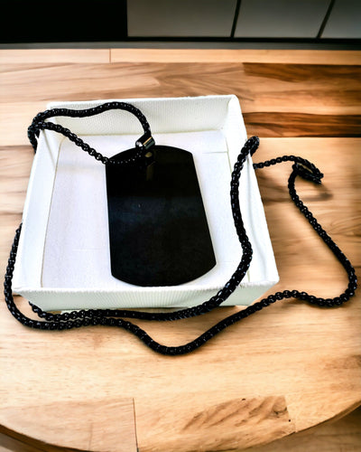 Náhrdelník s Dog Tag "Tři Odstíny Stylu" - Identifikační známka - Elegantní Přívěsek z Nerezové Oceli s Možností Gravírování