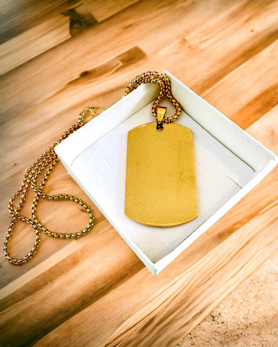 Náhrdelník s Dog Tag "Tři Odstíny Stylu" - Identifikační známka - Elegantní Přívěsek z Nerezové Oceli s Možností Gravírování