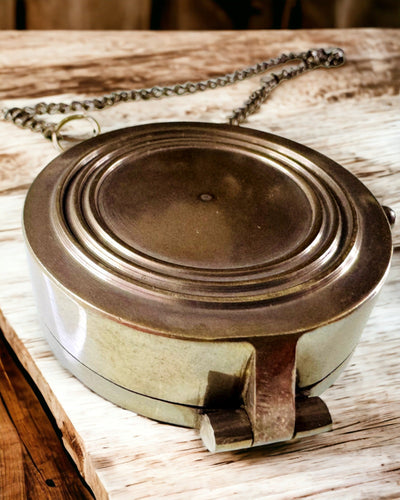 Indický Kompas „Odysseus“ – Retro Průzkumnická Perla s Možností Gravírování