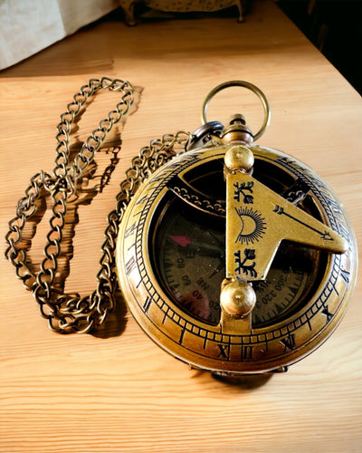 Kompas Nawigacyjny Podróżnika z grawerem, personalizacja – Rękodzieło Indyjskich Rzemieślników