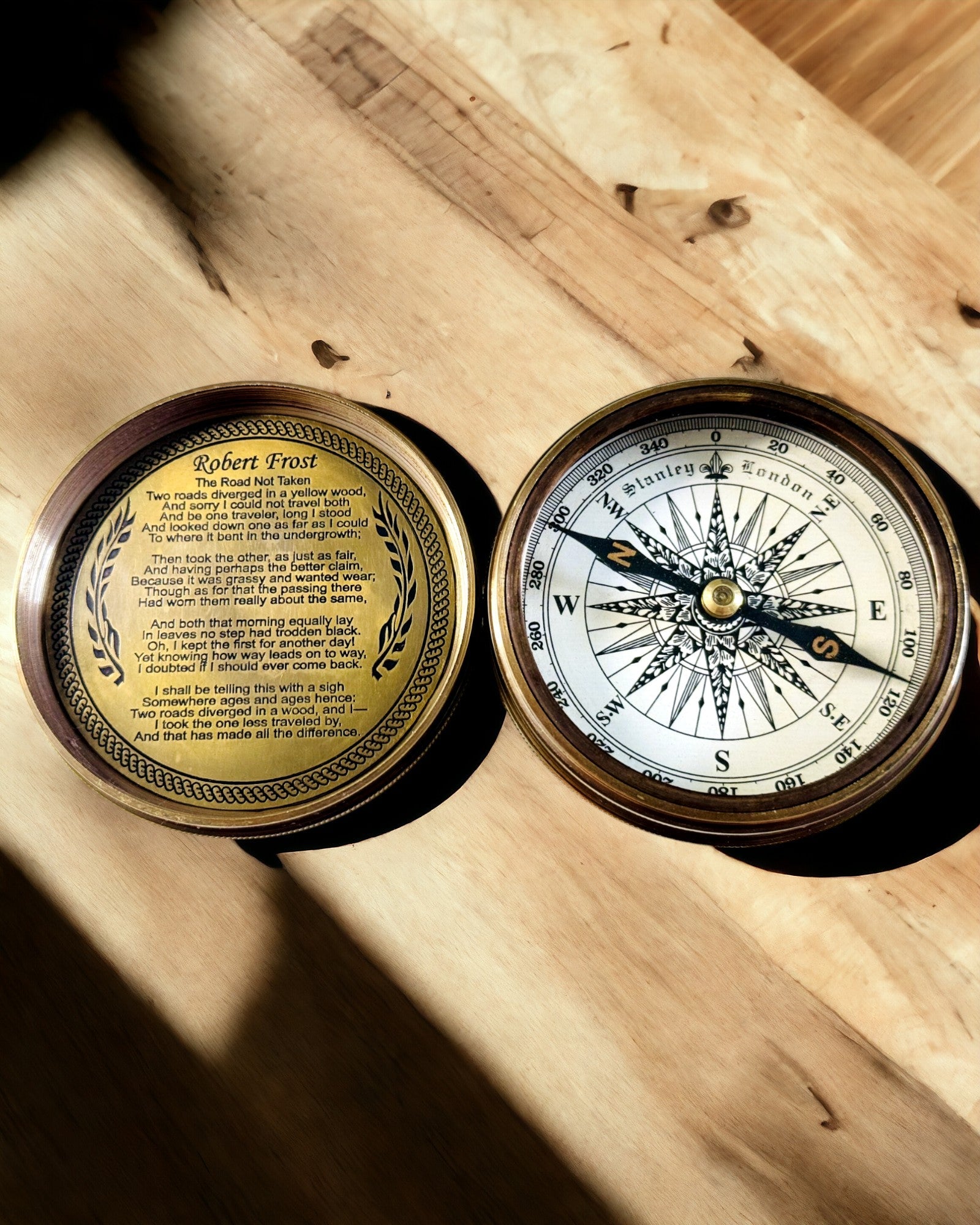 Námořní kompas "Stanley Marine London" s možností personalizace, 2 varianty na výběr