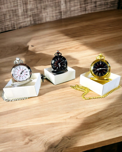 Kapesní hodinky zlaté barvy s možností gravírování