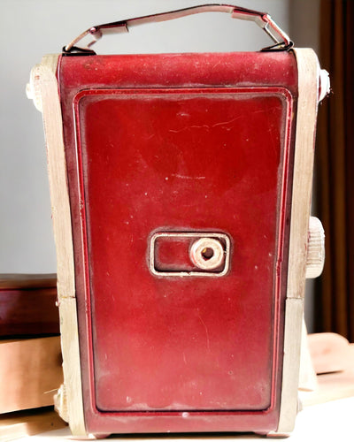 Vintage Vision: Dekorativní Retro Kamera s Možností Gravírování