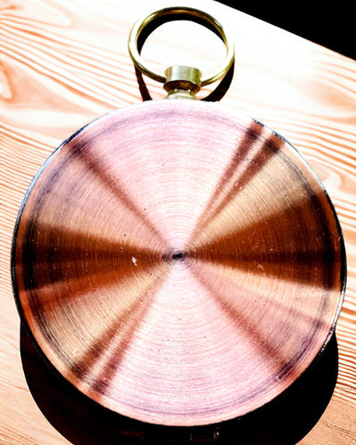 Kompas růžové zlato - navigační v retro stylu – přenosný a přesný nástroj pro určování směru pro cestovatele a objevitele. Gravírování, personalizace.