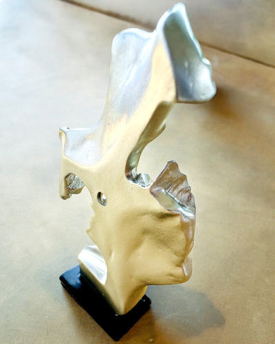 Figurka "Elegance ve Kameni" barva stříbrná - Dekorativní s Možností Gravírování, 2 rozměry na výběr