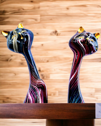 "Koci Eleganci" - Sada Dekorativních Figurok z Pryskyřice s Možností Personalizace Gravírováním