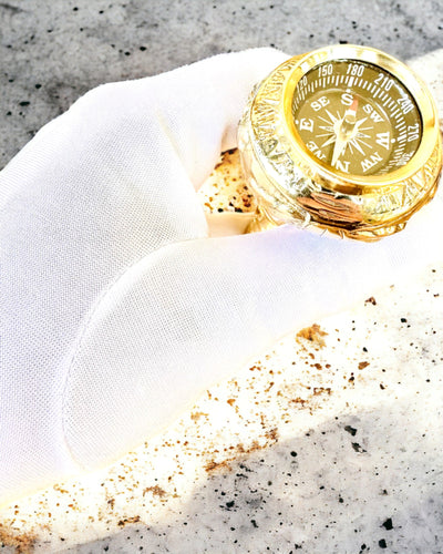 Kompasso Black - Hůl na chození - Dřevěná Ručně Vyřezávaná - Exkluzivní Edice s Možností Gravírování