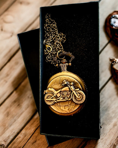 Kapesní hodinky "Motocyklový elegán" – Gravírování