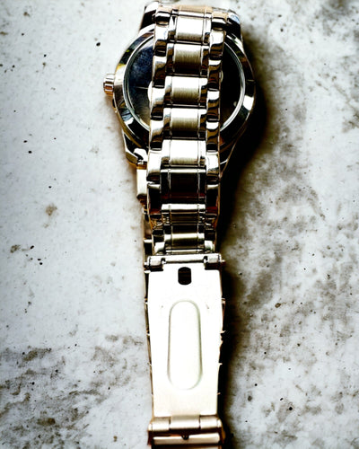 Elegantní pánské hodinky KIMSDUN Prestige Transparentní Mechanismus a Sportovní Elegance, možnost personalizace gravírováním