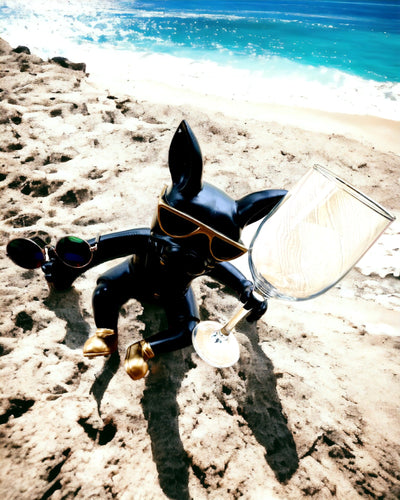 Exkluzivní figurka "Stylový Bulldog", černá barva, stojan na sklenici vína nebo šampaňského, personalizace gravírováním