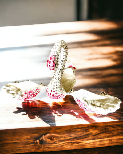 Elegantní šperkovnice "Labutí klenot" - personalizace gravírováním