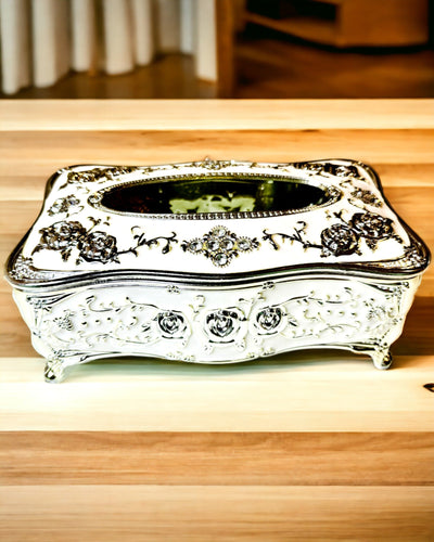 Krabička na kapesníky s reliéfním vzorem růže - elegantní doplněk do interiéru, bílá