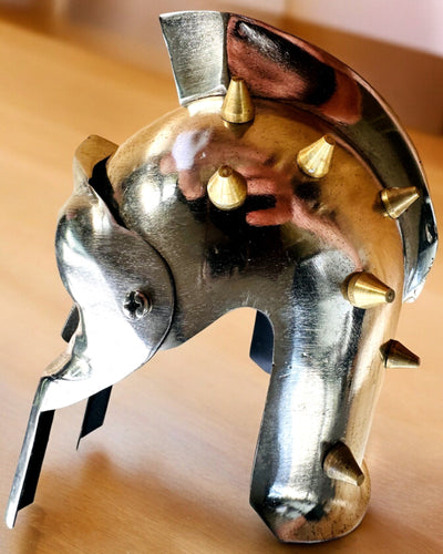 Gladiátorská Rytířská Maska "Sparta" - možnost personalizace gravírováním