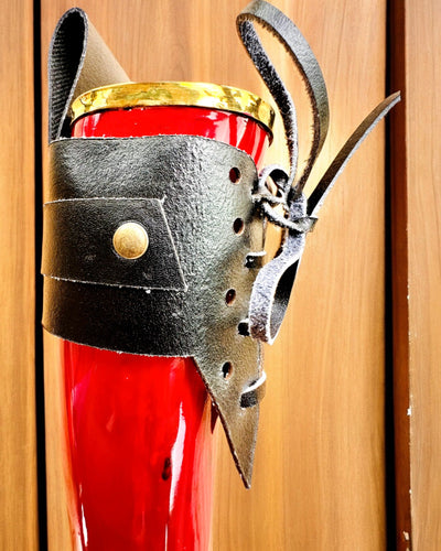 Válečnický rohový hrnek - Červený - s možností personalizace gravírováním