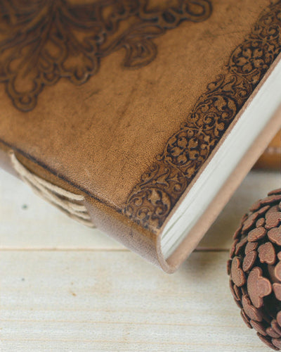 Sylva Spirit – Skórzany Notatnik Greenman z Metalowym Zapięciem