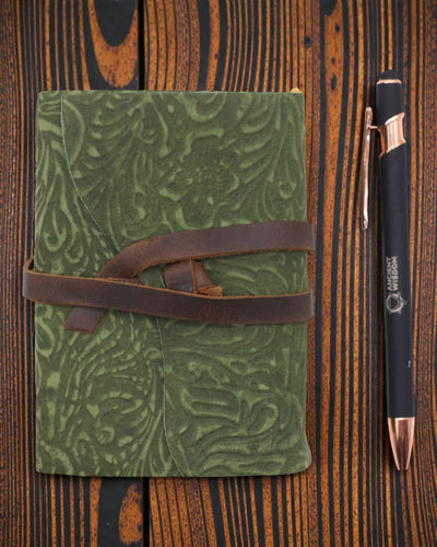 Green Maze Vintage – skórzany notatnik z postarzanymi kartkami 12,7 × 8,9 cm
