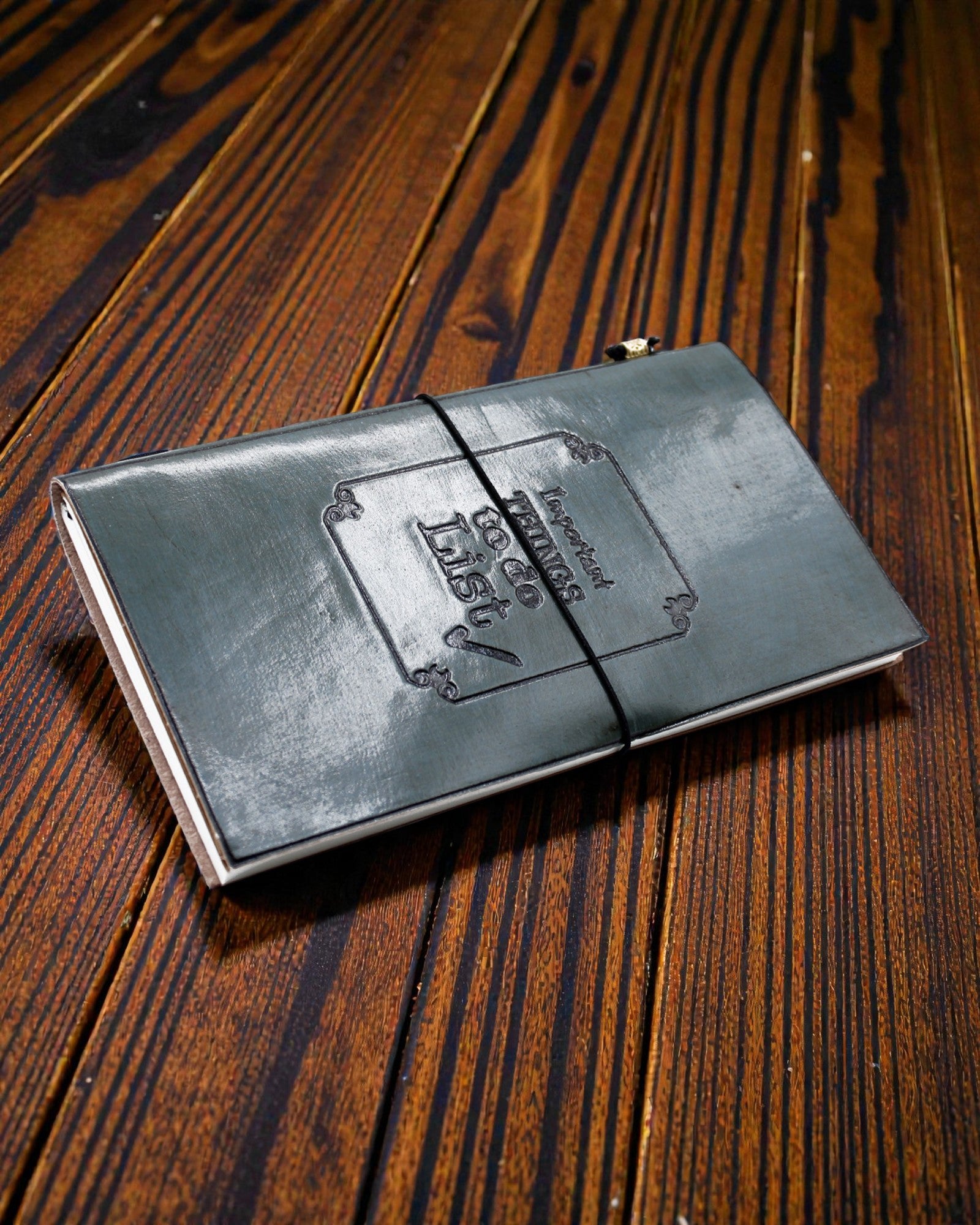 Důležité věci k udělání – šedý kožený ručně vyrobený zápisník 22 × 12 × 1,5 cm, 80 stran