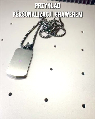 Pánský náhrdelník Dog Tag „SteelVision” – nerezová ocel, 15 variant, personalizace gravírováním