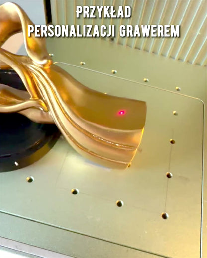 Socha Lásky - "Věčná Vášeň" - Malá Dekorativní Soška ve zlaté barvě s Možností Gravírování