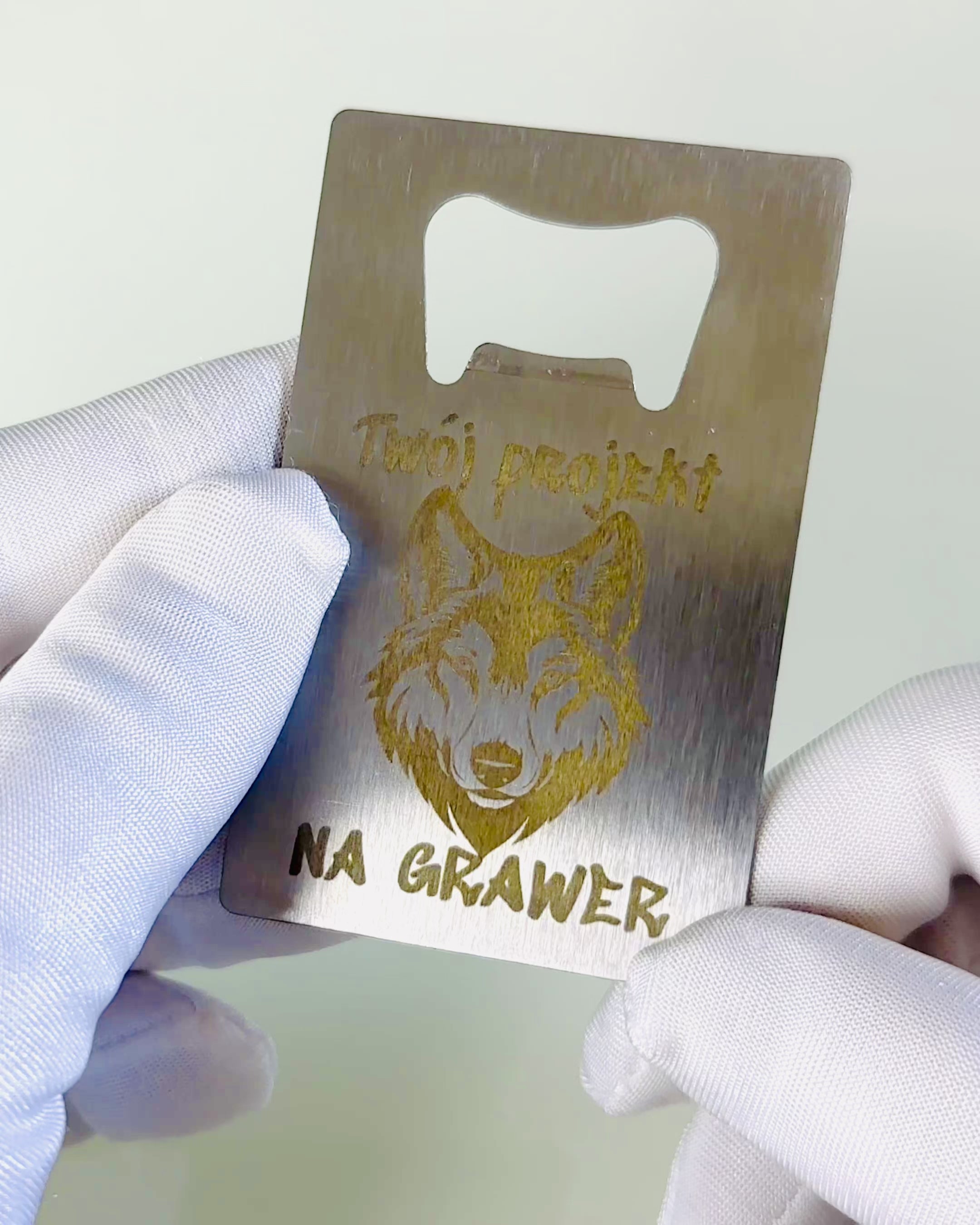 Otvírák na lahve z nerezové oceli - elegantní a praktický gadget - personalizace gravírováním