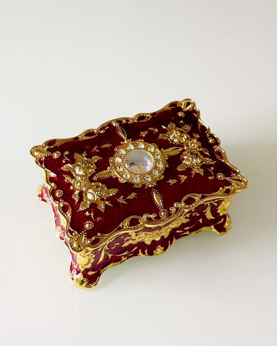 Szkatułka, Organizer na Biżuterię w Stylu Vintage – Metalowa Skrzyneczka Skarbów z Ozdobnymi Elementami