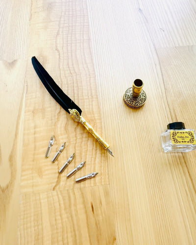 Eleganckie Pióro Gęsie z Zestawem Akcesoriów - Royal Quill, możliwość personalizacji grawerem