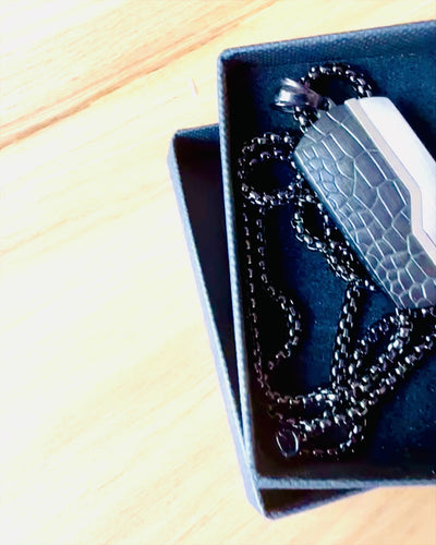 Pánský náhrdelník Dog Tag „SteelVision” – nerezová ocel, 15 variant, personalizace gravírováním