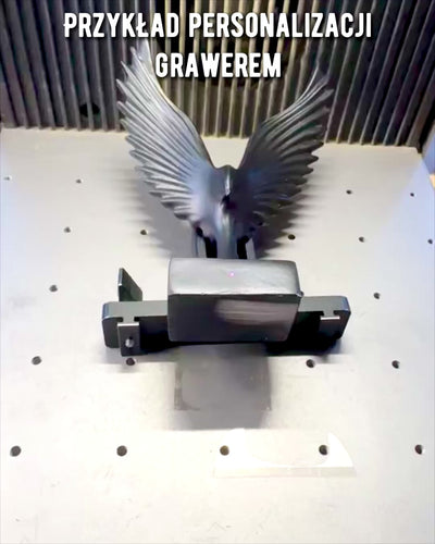 Elegantní figurka andělských křídel 15 cm vysoká – "Křídloví strážci", možnost personalizace gravírováním jako dárek, personalizace, 2 barevné varianty