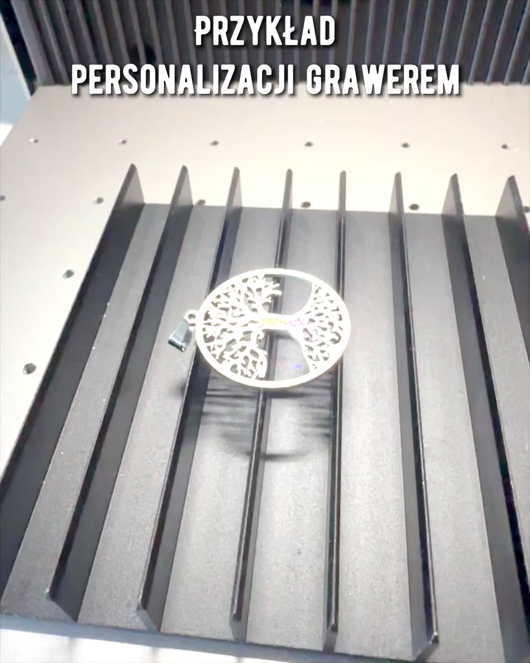 Náhrdelník "Strom života" z nerezové oceli - personalizace gravírováním, 2 barevné varianty